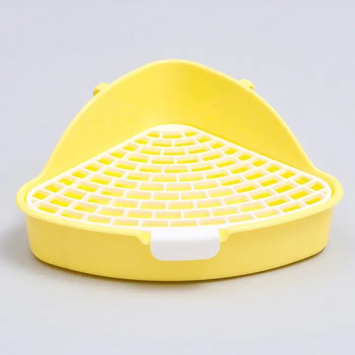 Туалет угловой для кроликов и хорьков Туалет угловой для кроликов и хорьков "Пижон", 24 х 18 х 11 см, жёлтый