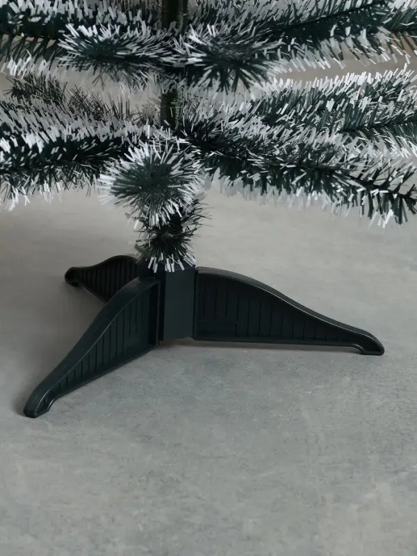 Искусственная ёлка с инеем &laquo;Зимнее волшебство. Радуга&raquo;, 60 см, 60 ПВХ веток отгибаются