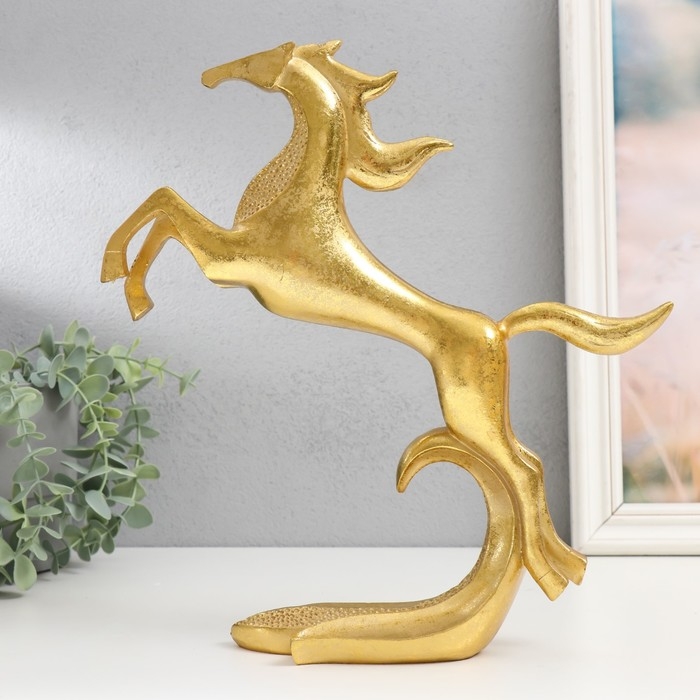 Сувенир полистоун Сувенир полистоун "Скакун на волне" золото 30х27х7 см