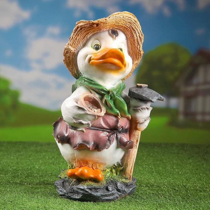 Садовая фигура  Садовая фигура "Утенок с мотыгой" 27х27х45см