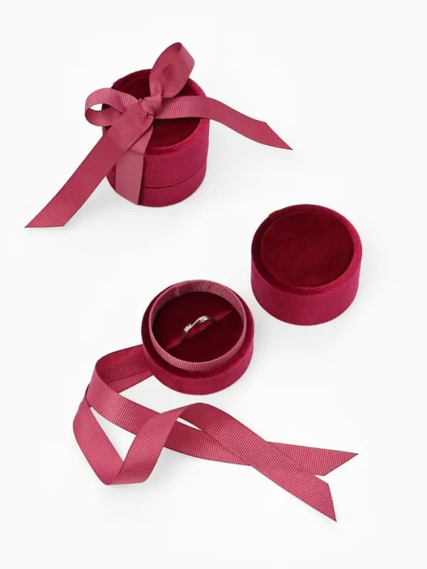 Футляр под серьги, кольцо &laquo;Сюрприз&raquo;, корейский бархат, 5.8&times;5.3 см, бордовый