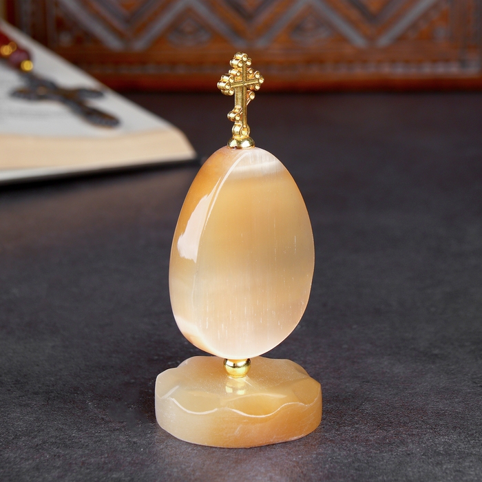 Икона  Икона "Вера, Надежда, Любовь и мать их София",на подставке, селенит