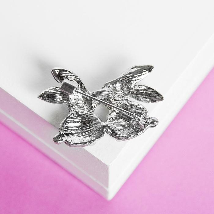 Брошь «Кролики» малыши, цвет белый в серебре Брошь «Кролики» малыши, цвет белый в серебре