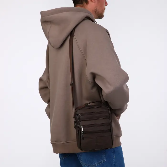 Сумка кросс-боди мужская на молнии, 5 наружных карманов, с ручкой, длинный ремень, 19&times;8.5&times;25 см, коричневая