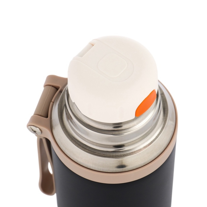 Термос, 600 мл, Drink сохраняет тепло 10 ч, черный Термос, 600 мл, Drink сохраняет тепло 10 ч, черный