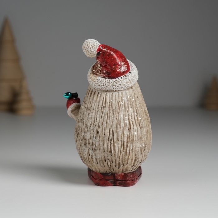 Сувенир полистоун  Сувенир полистоун "Ёжик в красном колпаке и зелёном шарфике" МИКС 6,5х6,5х10,2 см