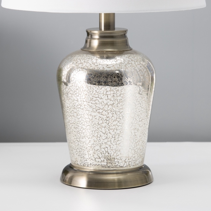 Настольная лампа с абажуром RISALUX «Брук», Е27, 40 Вт, бронза, 25×25×41 см Настольная лампа с абажуром RISALUX «Брук», Е27, 40 Вт, бронза, 25×25×41 см