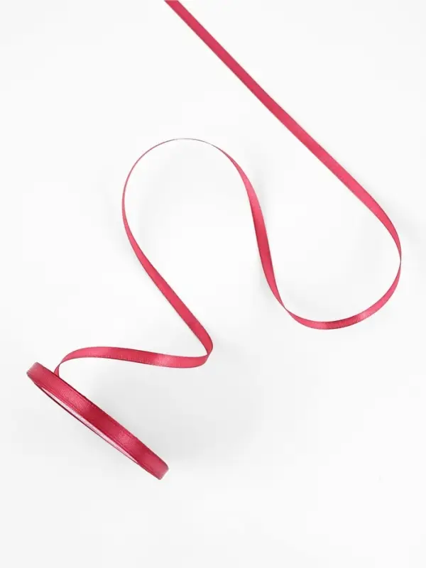 Лента атласная, 6 мм, 23±1 м, малиново-красная №134 Лента атласная, 6 мм, 23±1 м, малиново-красная №134