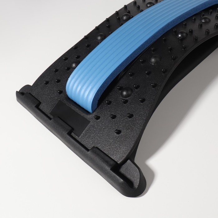 Массажёр для спины, трёхуровневый, 38 × 24,5 см, цвет МИКС Массажёр для спины, трёхуровневый, 38 × 24,5 см, цвет МИКС