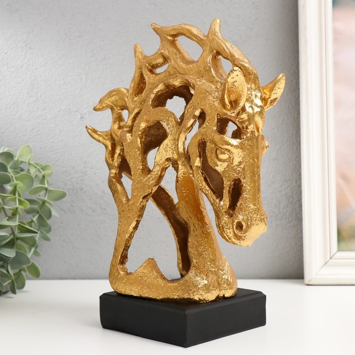 Сувенир полистоун бюст Сувенир полистоун бюст "Голова коня - Ажур" золото 9,7х19х26 см