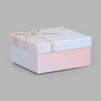 Коробка подарочная с наполнением &laquo;Градиент&raquo;, 15&times;15&times;7 см, гирлянда, бумажный наполнитель