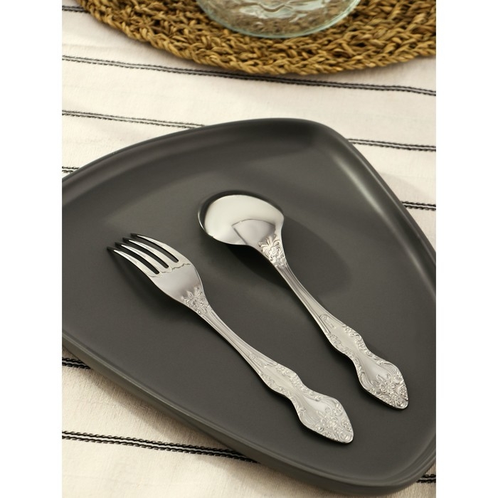 Набор столовых приборов «Тройка», 12 предметов, толщина 2 мм, цвет серебряный Набор столовых приборов «Тройка», 12 предметов, толщина 2 мм, цвет серебряный