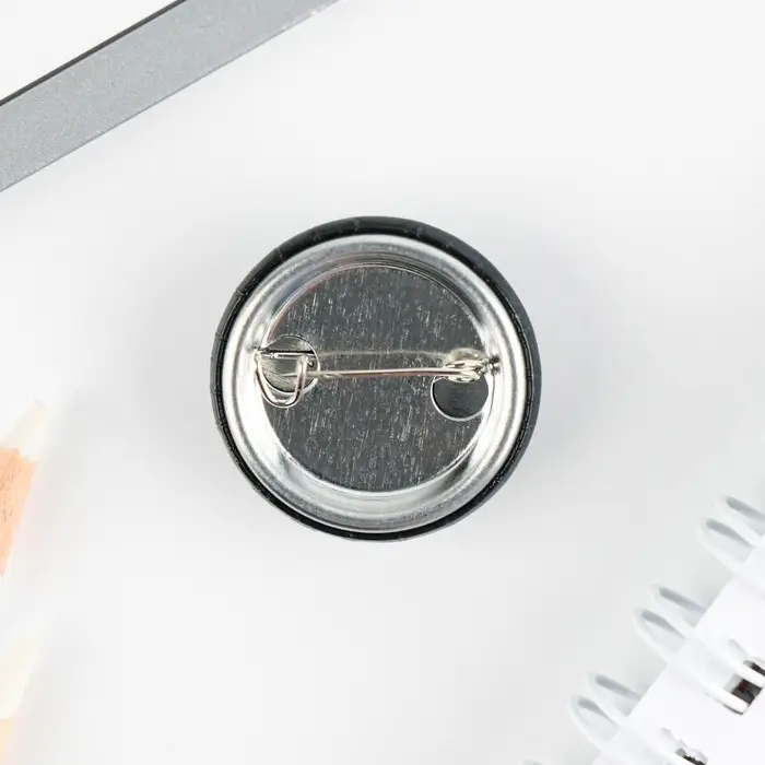 Значок металлический , закатной «Не беси меня», 25 мм, МИКС Значок металлический , закатной «Не беси меня», 25 мм, МИКС