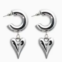 Серьги кольца с подвеской &laquo;Сердечки&raquo;, d=2.5 см, цвет серебро