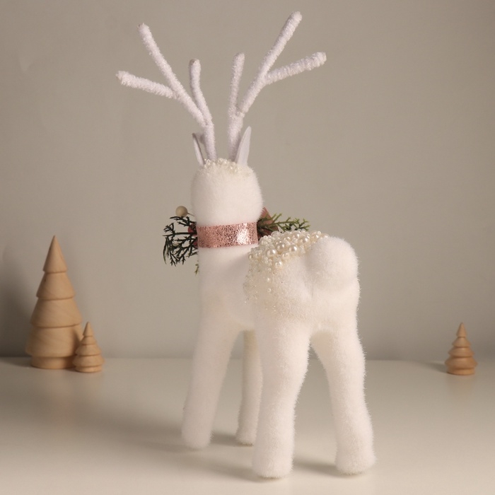 Декор Декор "Белый олень в бусинках" 29х16х8 см
