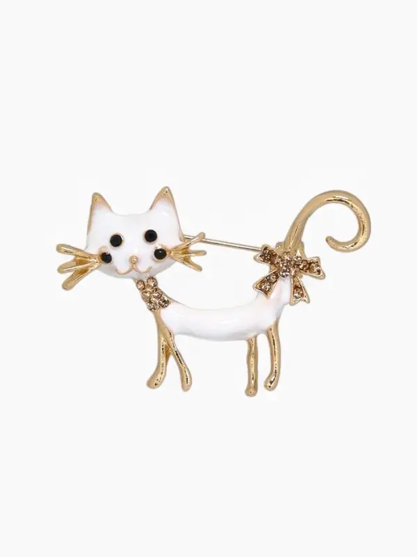 Брошь &laquo;Кошка&raquo;, кокетливая с бантом, белая в кофейном золоте