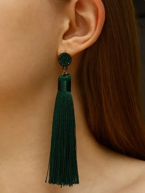Серьги &laquo;Кисти&raquo;, гармония, цвет изумрудный, L кисти 8.5 см
