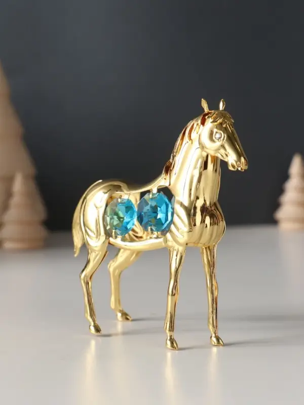 Сувенир  Лошадь с 4-мя бирюзовыми хрусталиками, 9х3х9 см. Сувенир  Лошадь с 4-мя бирюзовыми хрусталиками, 9х3х9 см.