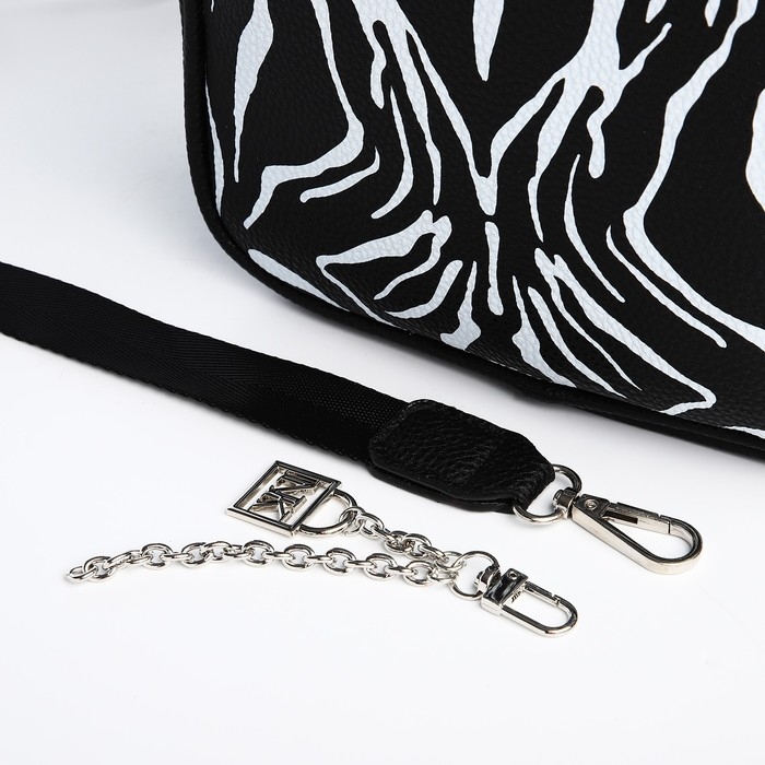 Сумка женская из искусственной кожи «Зебра», 19х14х6 см. Сумка женская из искусственной кожи «Зебра», 19х14х6 см.