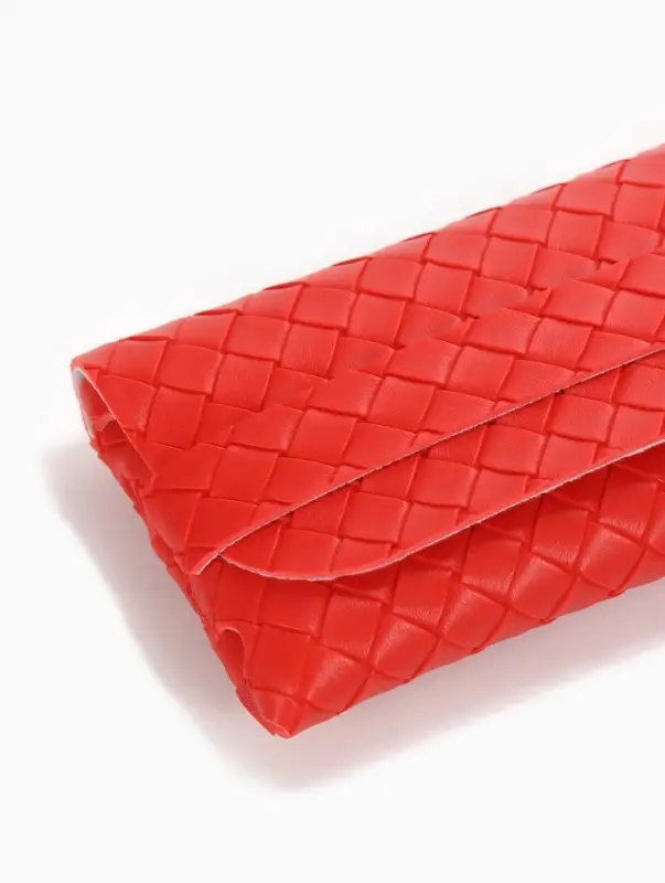 Футляр для очков &laquo;Косичка&raquo;, 16.8&times;2.8&times;7.8 см, красный