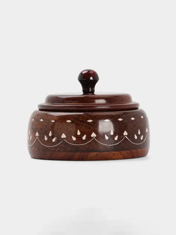 Ваза для конфет &laquo;Ассорти&raquo;, 15&times;15&times;10 см, дерево шишам