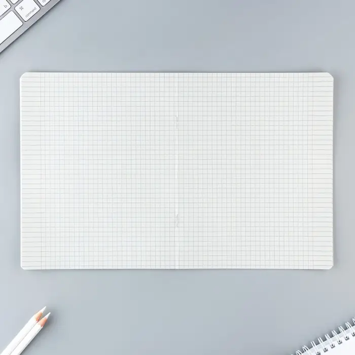 Тетрадь в клетку 12 листов А5, на скрепке &laquo;Пушистики&raquo;, обложка мелованный картон, блок №2, 5 видов МИКС