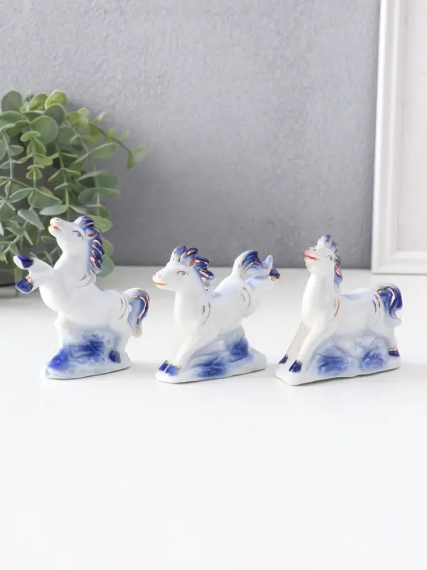 Сувенир керамика Сувенир керамика "Лошадки резвятся" сине-золотой набор 3 шт 7,4х2,7х7 см