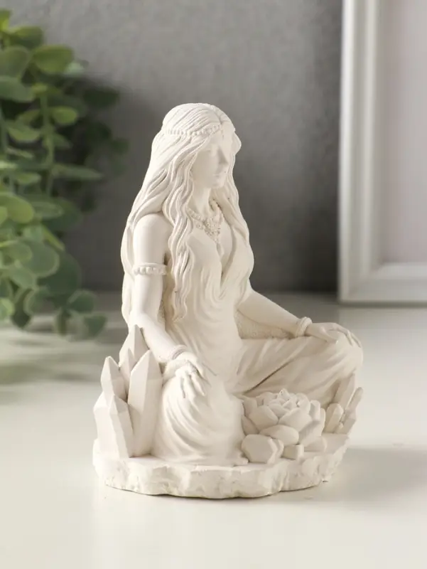 Статуэтка "Богиня любви Парвати" 12х8х7 см, гипс