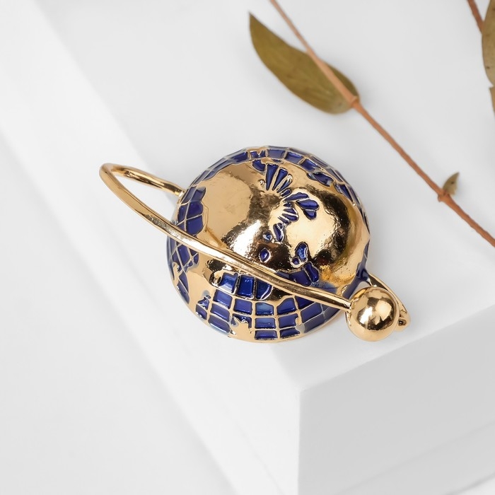 Брошь «Планета Земля», цвет синий в золоте Брошь «Планета Земля», цвет синий в золоте