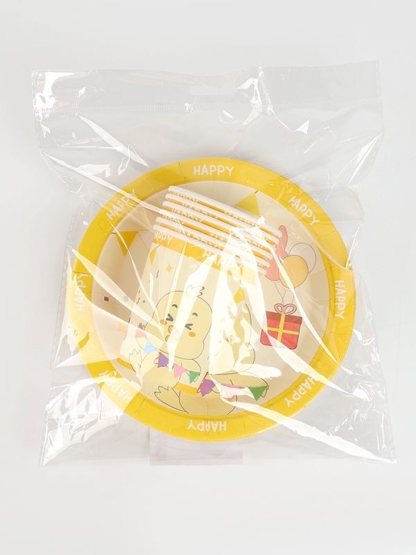 Набор бумажной посуды Набор бумажной посуды "Счастливый цыплёнок", набор 12 шт.