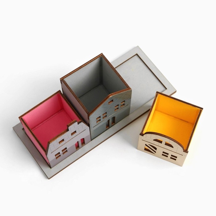 Органайзер для канцелярии тройной, на подставке «Розовый дом», 6,5 х 6,5 х 10,2 см Органайзер для канцелярии тройной, на подставке «Розовый дом», 6,5 х 6,5 х 10,2 см