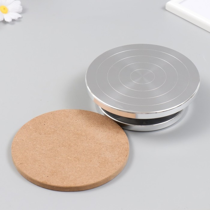 Гончарный круг металл с накладкой d=15 см Гончарный круг металл с накладкой d=15 см