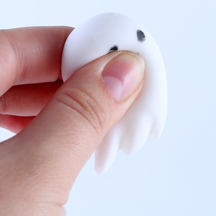 Игрушка-сюрприз «Мяк-жмяк», привидение с наклейками, МИКС Игрушка-сюрприз «Мяк-жмяк», привидение с наклейками, МИКС