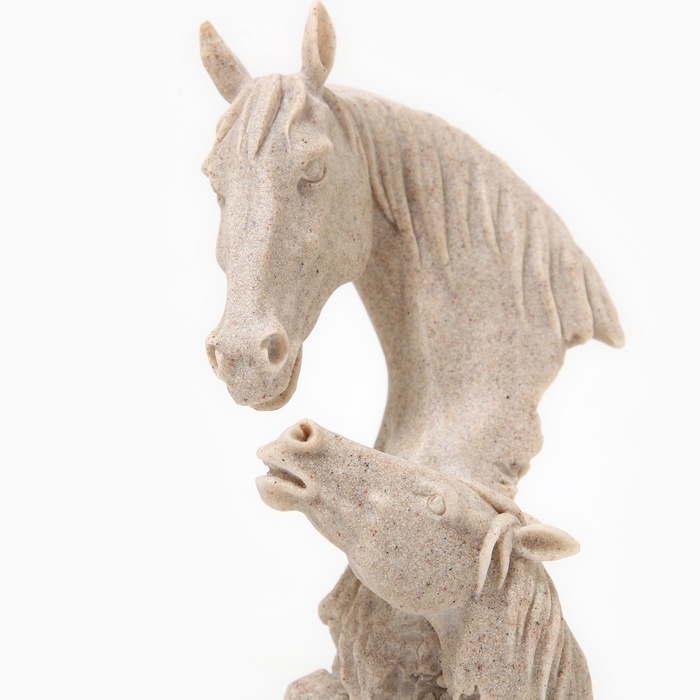 Статуэтка полистоун «Любовь» 10 х 12 х 26 см Статуэтка полистоун «Любовь» 10 х 12 х 26 см