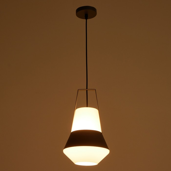 Светильник BayerLux 1653/1GY E27 40Вт серый 25х26х40-135 см