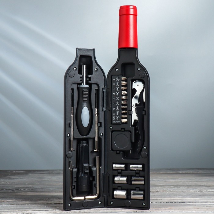 Набор инструментов в формовой бутылке «Джентльмен», 23 предмета Набор инструментов в формовой бутылке «Джентльмен», 23 предмета