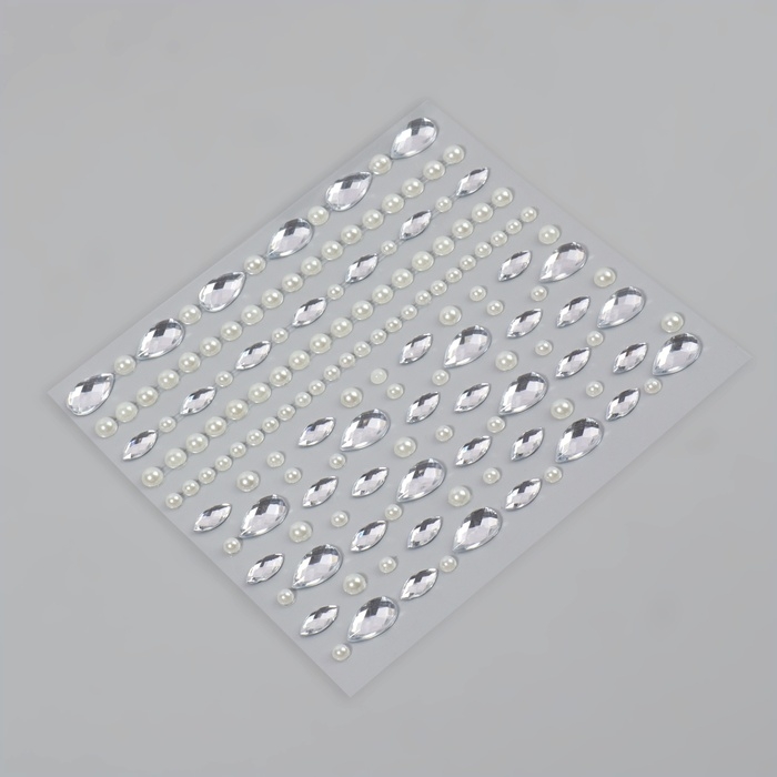 Стразы и жемчуг самоклеящиеся «Ассорти», фигурные, 120 шт на листе, цвет серебряный Стразы и жемчуг самоклеящиеся «Ассорти», фигурные, 120 шт на листе, цвет серебряный