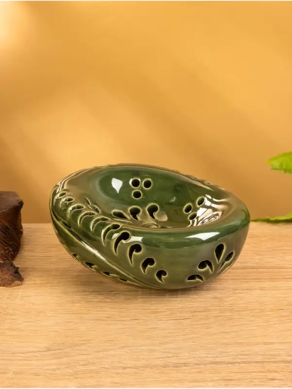 Мыльница &laquo;Цветочный узор&raquo;, 13&times;5.5&times;10.5 см, керамика, зелёная