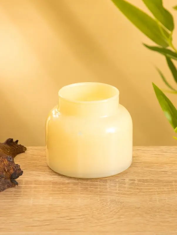 Свеча с травами в банке Earthy collection Свеча с травами в банке Earthy collection "Sacred Garden" 200 гр, соевый воск