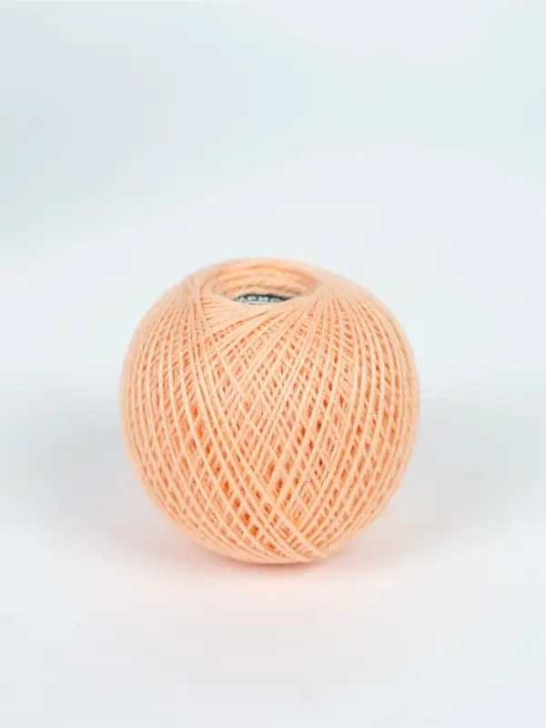 Нитки вязальные "Ирис" 150м/25г 100% мерсеризованный хлопок (0602)