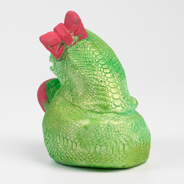 Новый год. Символ 2025. Фигура Новый год. Символ 2025. Фигура "Змея Мамба" светло-зеленая, 8х6см