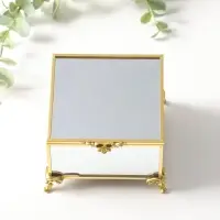 Шкатулка стекло с металлическим каркасом "Зеркальная на ножках" золото 10,5х10,5х7 см