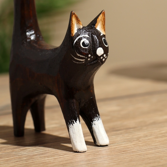 Статуэтка дерево Статуэтка дерево "Кошка вытягивается" выс. 20 см.