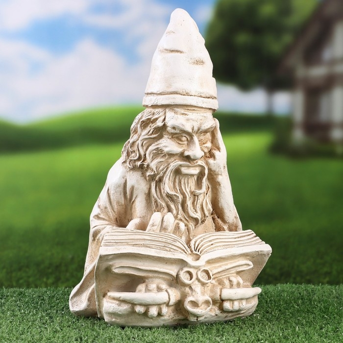 Садовая фигура Садовая фигура "Умный гном" серый камень, 18х15х29см