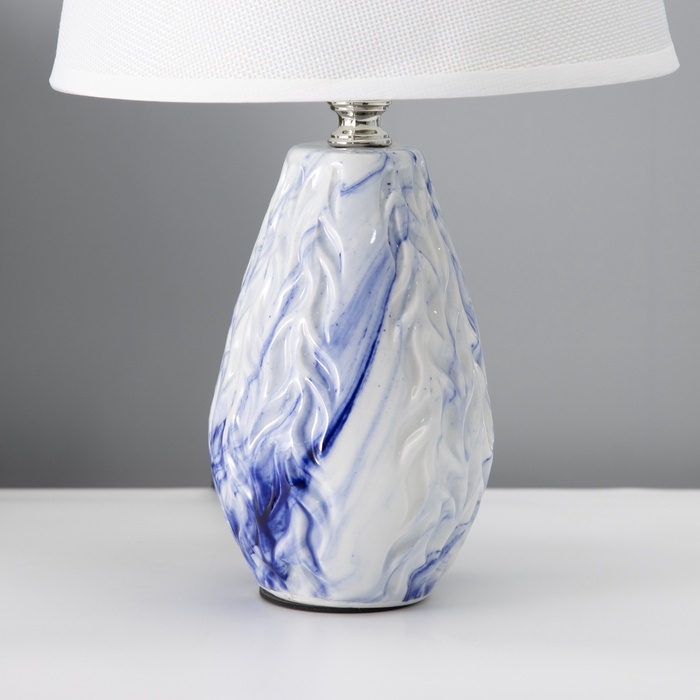 Настольная лампа с абажуром RISALUX «Андрес», Е14, 40 Вт, бело-синий, 20×20×31.5 см Настольная лампа с абажуром RISALUX «Андрес», Е14, 40 Вт, бело-синий, 20×20×31.5 см