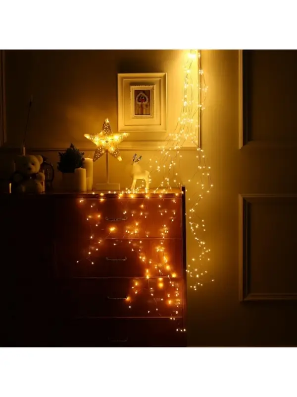 Гирлянда &laquo;Конский хвост&raquo; 20 нитей по 2 м, IP20, медная нить, 400 LED, свечение тёплое белое, 12 В