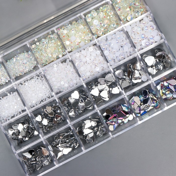 Набор для творчества Набор для творчества "Белый" набор 24 вида, инструмент, пинцет, подставка, мат 2,5х12х18 см