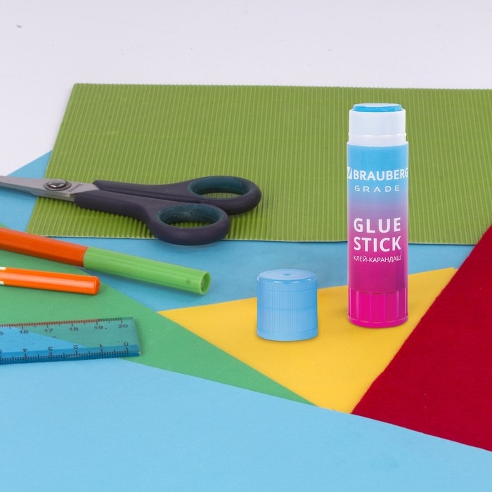 Клей-карандаш PVP 21г BRAUBERG GRADE, Набор 3шт , блистер 271248 Клей-карандаш PVP 21г BRAUBERG GRADE, Набор 3шт , блистер 271248