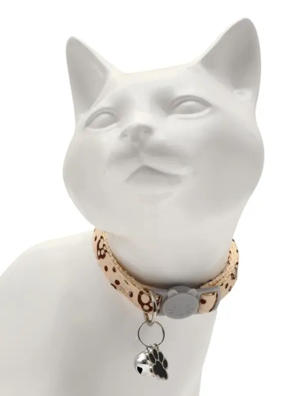 Набор ошейников для кошек &laquo;Лапки&raquo;, 19-32&times;1 см, 2 шт.