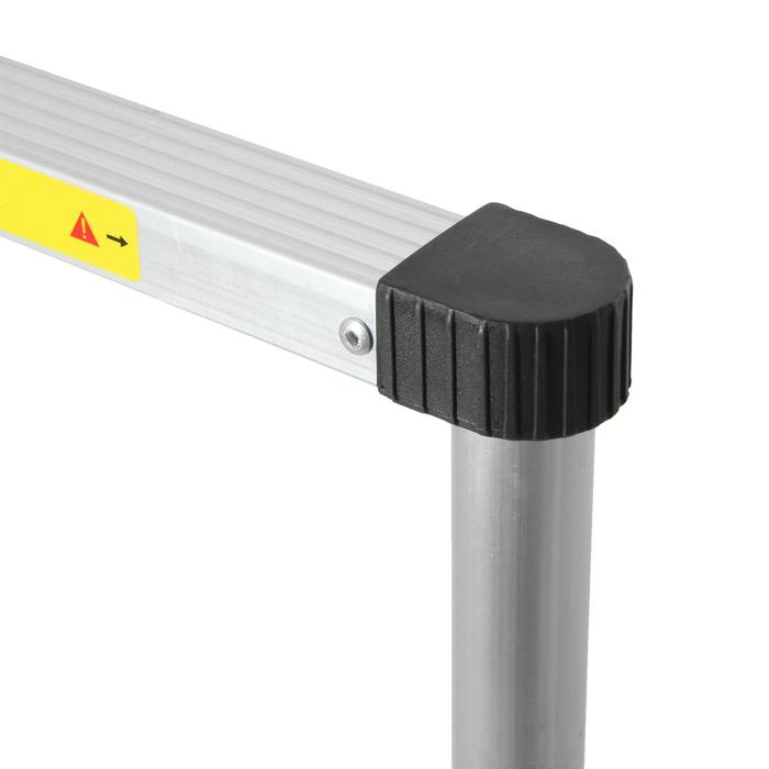 Лестница телескопическая в сумке ТУНДРА, алюминиевая, 13 ступеней, автомат, 3.8 м Лестница телескопическая в сумке ТУНДРА, алюминиевая, 13 ступеней, автомат, 3.8 м